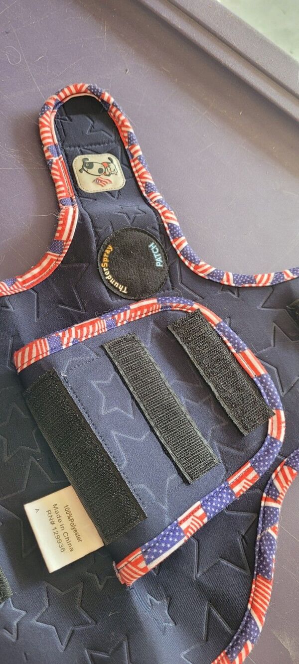 Thundershirt For XS Dog - Calming Anxiety Solution - Extra Small - Fireworks - Picture 3 of 7